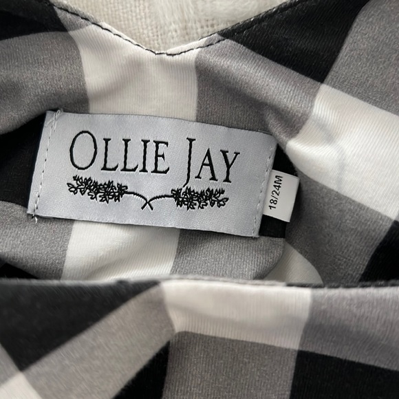 Ollie Jay Adelisa Dress Buffalo Plaid Size 18-24 Months - Picture 3 of 5